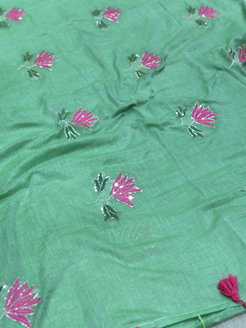 Mul lilly embroidery