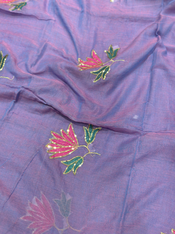 Mul lilly embroidery