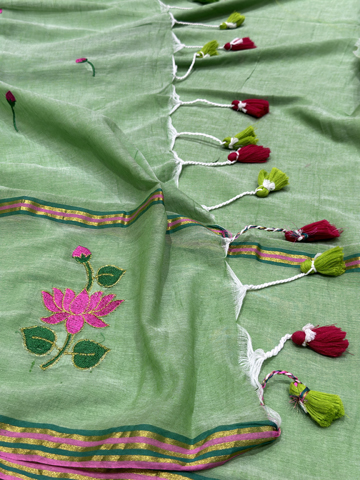 Mul lotus embroidery