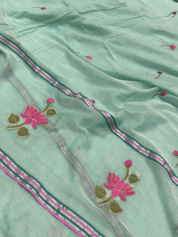 Mul lotus embroidery